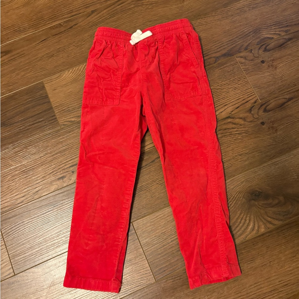 Red VV chords